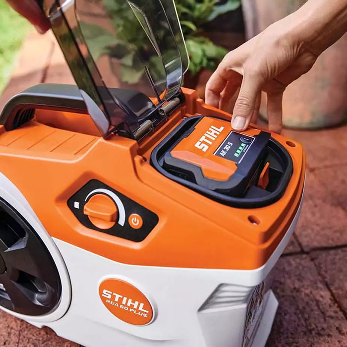 STIHL Akku Reiniger REA 60 PLUS